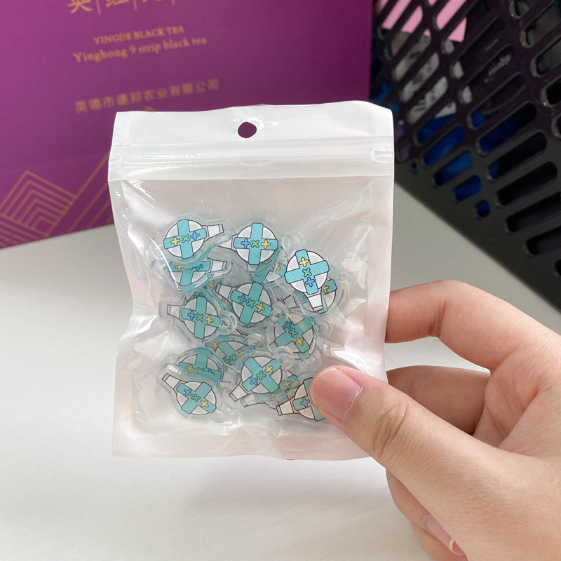 K-pop DIY Acrylic 30 pieces in a bag Charms Nct Blackpink Aespa Seventeen Stray Kids Twice TXT Itzy Ateez BTS Enhypen New Jeans