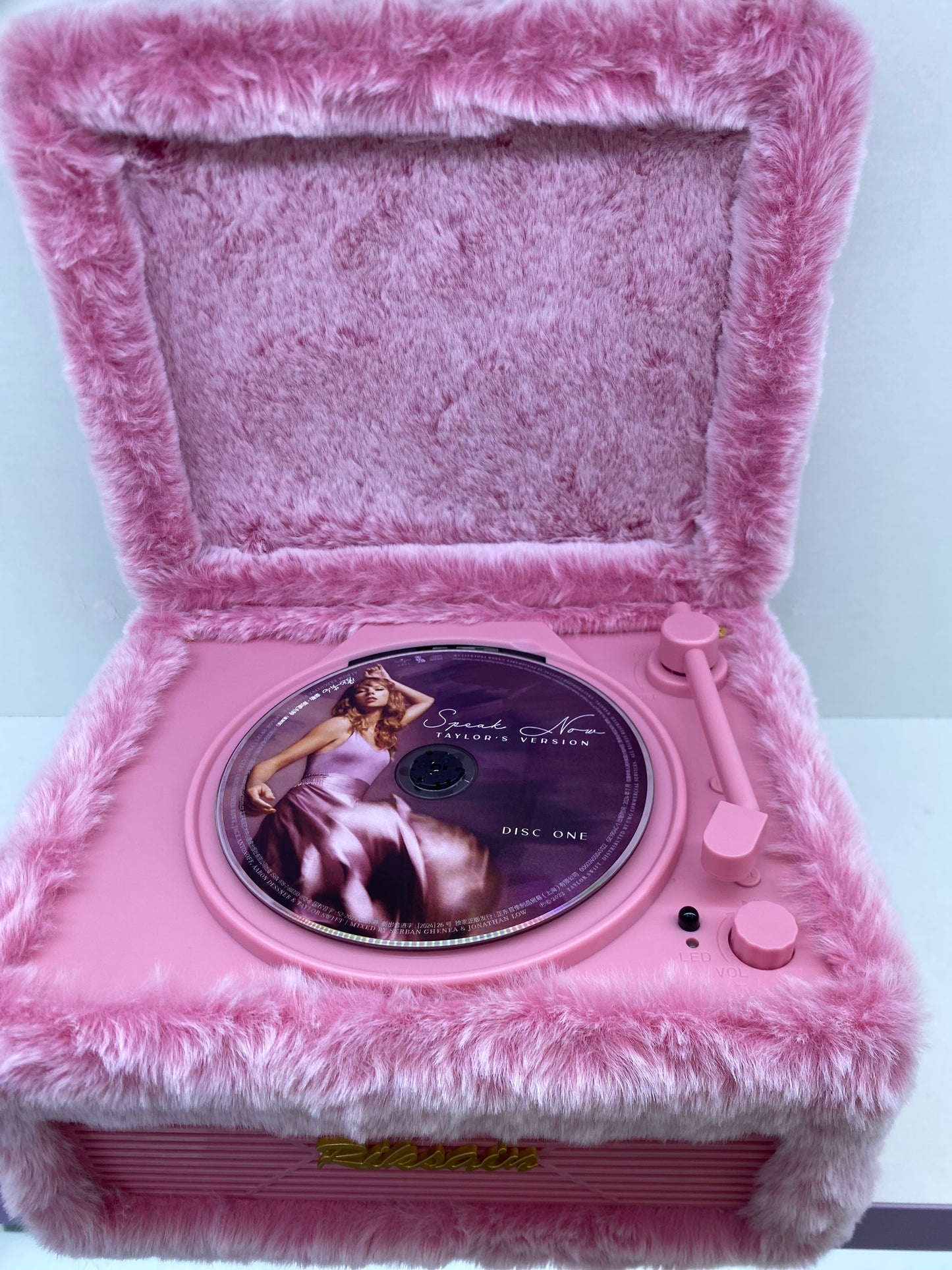 Authentic Taylor Swift CD plus Player