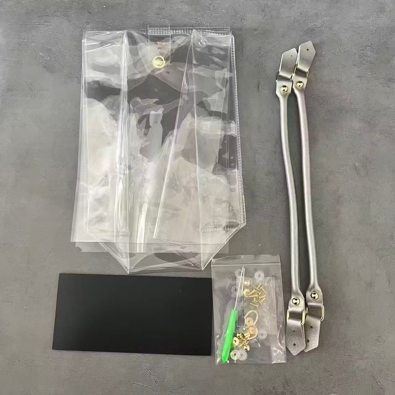 [DIY Accessories ] Molly Tea x Love and Deepspace Transparent bag [ Does not include the Lads paper bag/ sold separately ]